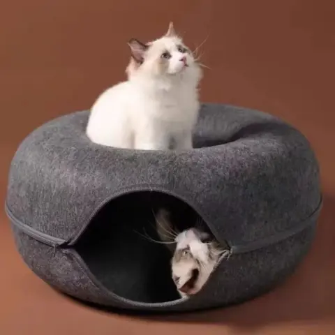 Cama Donut 2 em 1 em Feltro