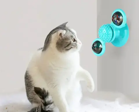Brinquedo Giratório com Ventosa